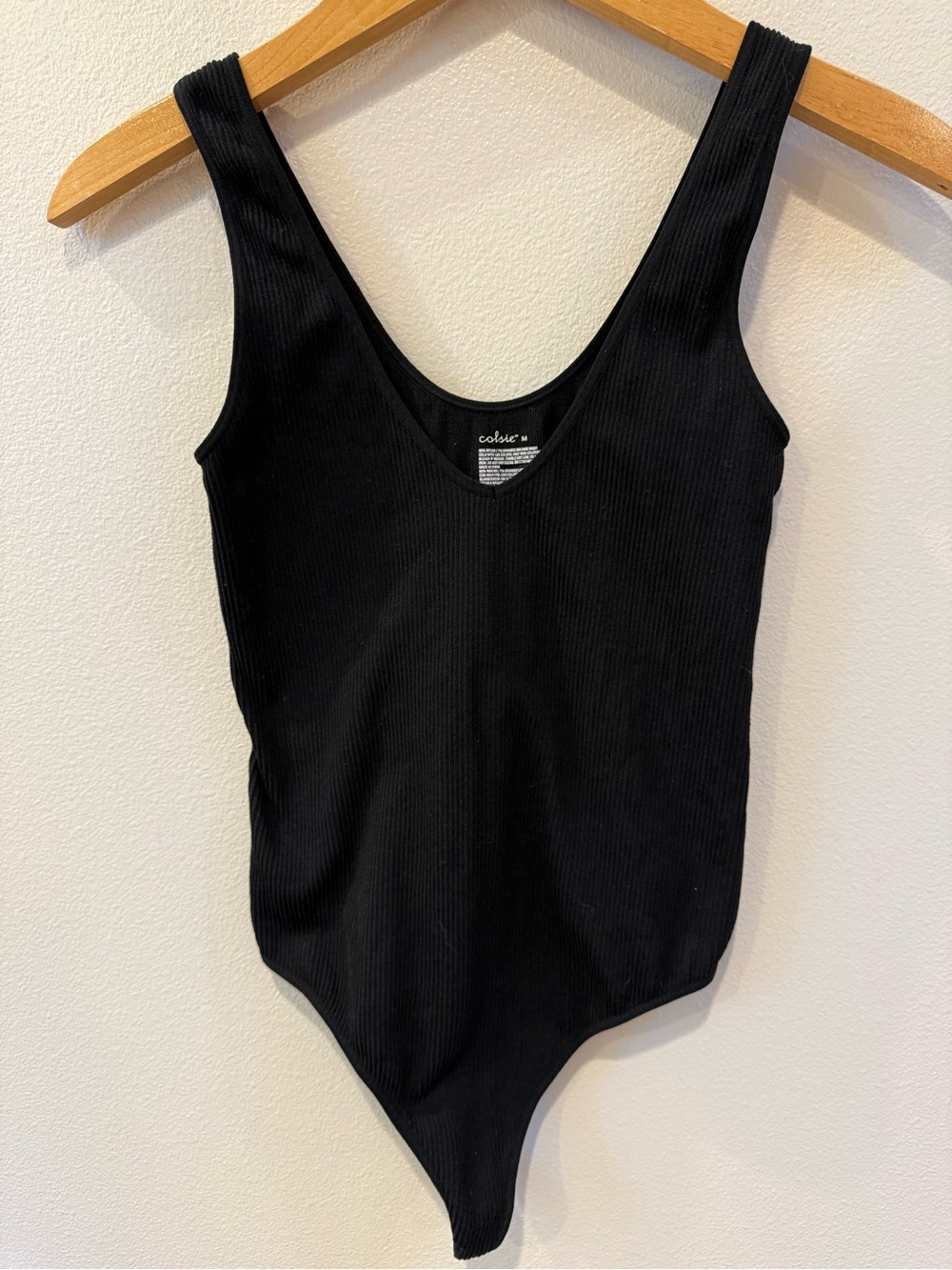 Colsie Black Ribbed Scoop Neck Bodysuit